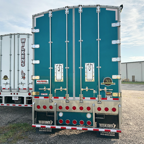 Turquoise Walking Floor - Rear - Custom Lights